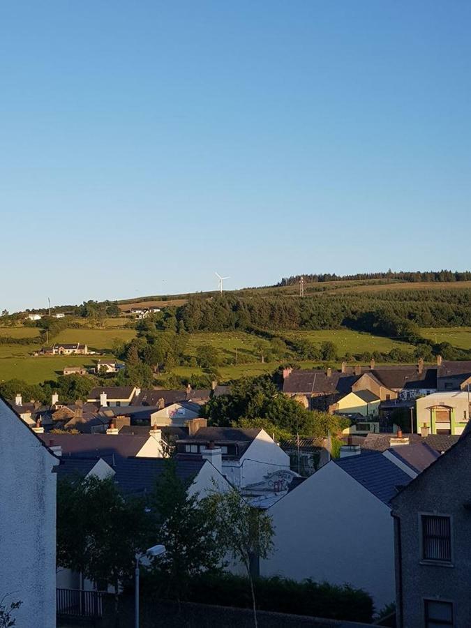 Vila Spire View Townhouse Ballycastle Exteriér fotografie